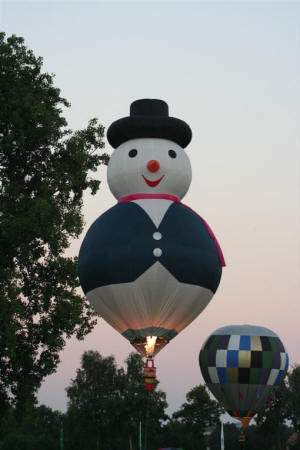 Breda Ballon Fiesta 2007 - miniballooning